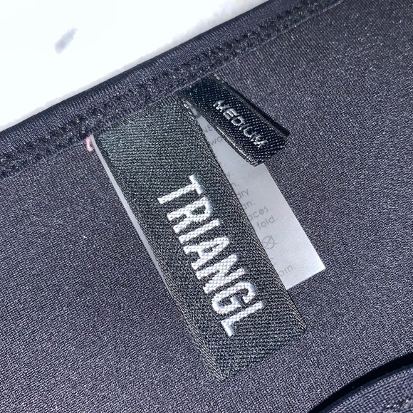 Triangl Farrah Crochet Bikini Bottoms - Picture 7 of 9